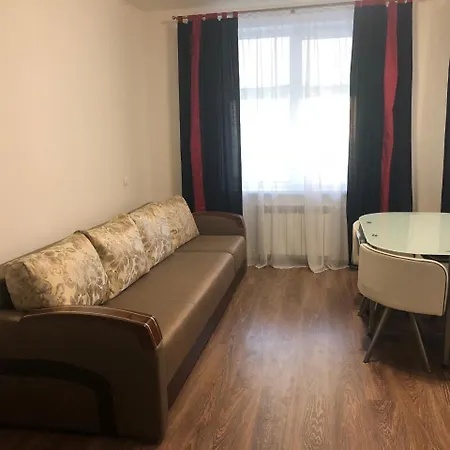 Gil Apartments, 18 Mynaiska 1 Room דירה *