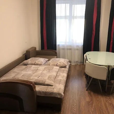 Gil Apartments, 18 Mynaiska 1 Room דירה *
